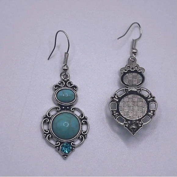 Turquoise Bohemian Earrings - Picture 3 of 3